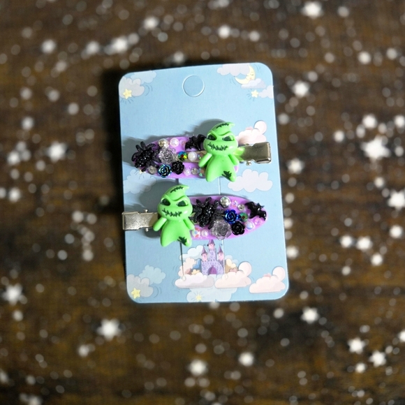 Custom Oogie Boogie No-Crease 2 Piece Hair Clip Set - Picture 1 of 3